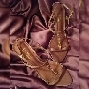 The Touch of Nina Brown Strappy Heels 9.5